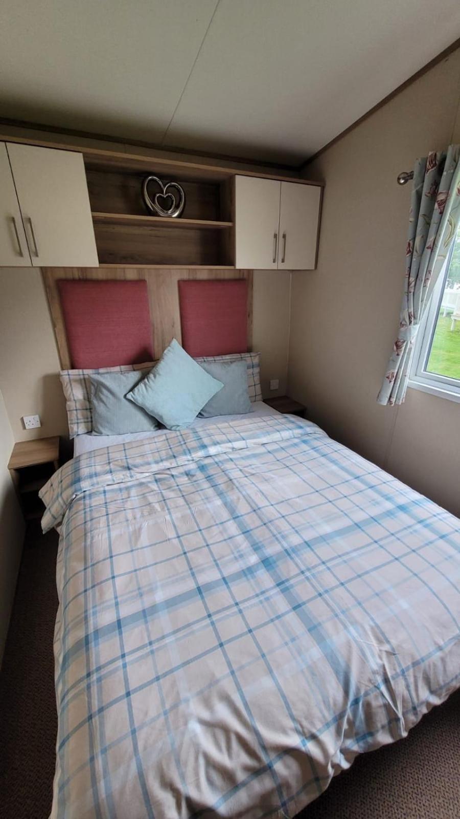 Tattershall Lakes Kingfisher Caravan 8 Berth With Hot Tub & Wifi Dış mekan fotoğraf